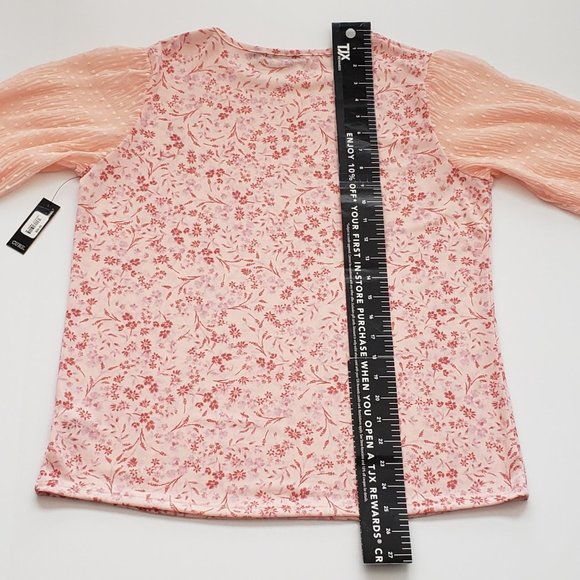 CURE Blouse - Picture 5 of 6